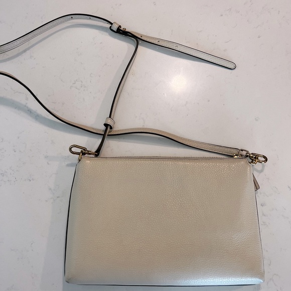 Tory Burch Bags Kira Pebbled Leather Wallet Crossbody Bag Poshmark